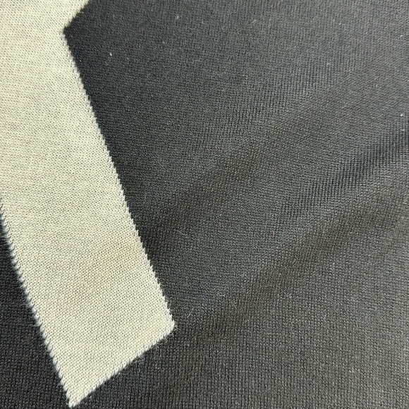 Planet Oversized Long Sleeve Graphic Print Knit Top - Picture 8 of 8